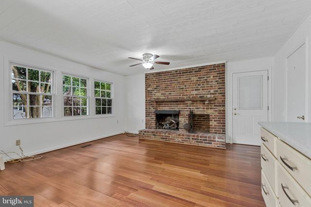 12805 MELVUE CT, Fairfax, VA 22033