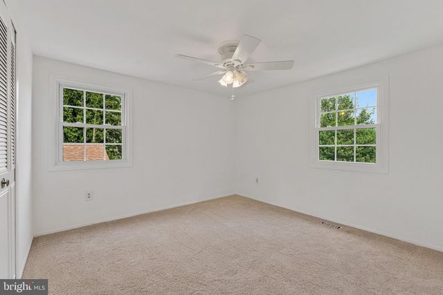12805 MELVUE CT, Fairfax, VA 22033