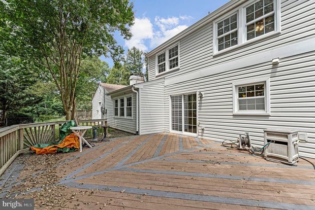 12805 MELVUE CT, Fairfax, VA 22033