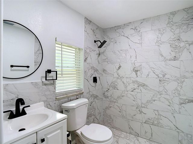 10009 N FLORENCE AVENUE, Tampa, FL 33612
