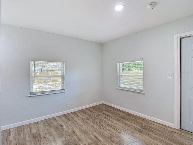10009 N FLORENCE AVENUE, Tampa, FL 33612
