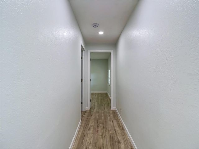 10009 N FLORENCE AVENUE, Tampa, FL 33612