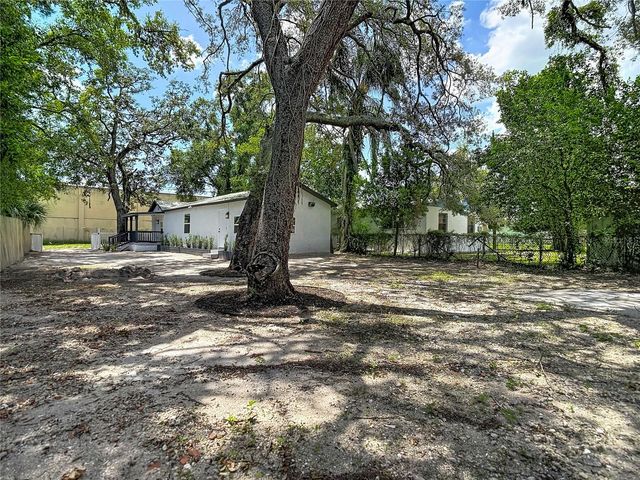 10009 N FLORENCE AVENUE, Tampa, FL 33612