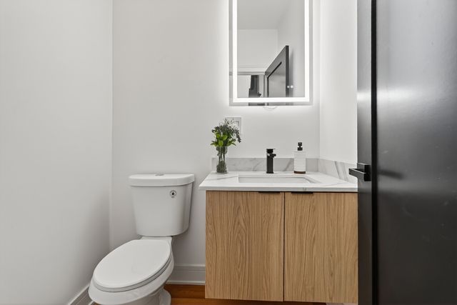 5141 S Wabash Avenue, Chicago, IL 60615