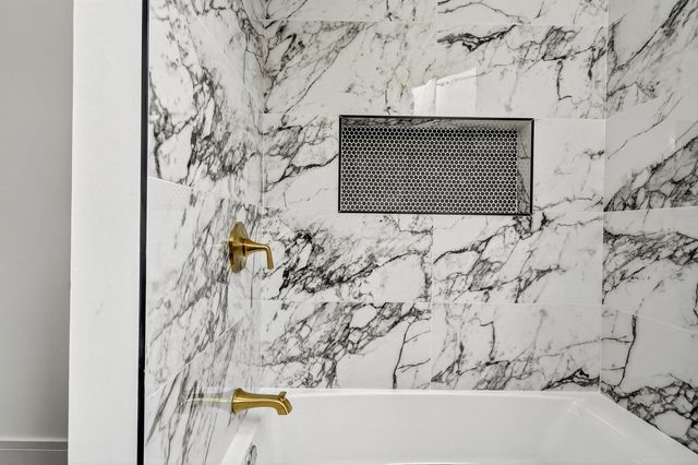 5141 S Wabash Avenue, Chicago, IL 60615