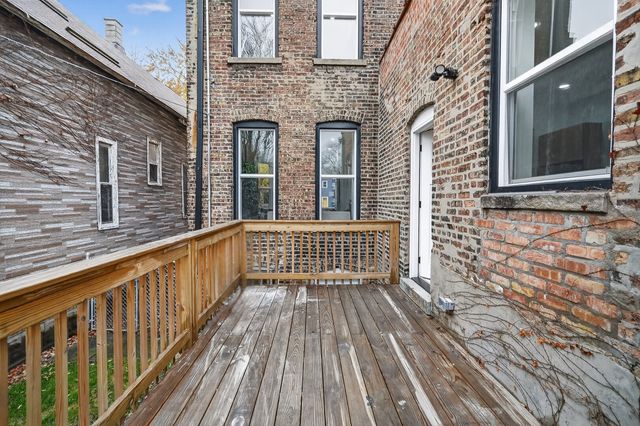 5141 S Wabash Avenue, Chicago, IL 60615