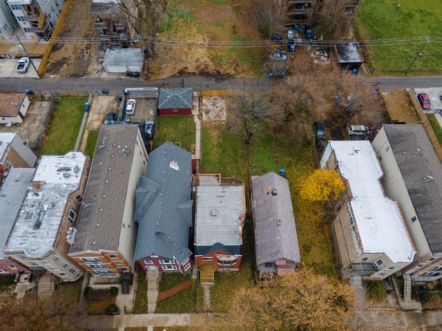 5141 S Wabash Avenue, Chicago, IL 60615