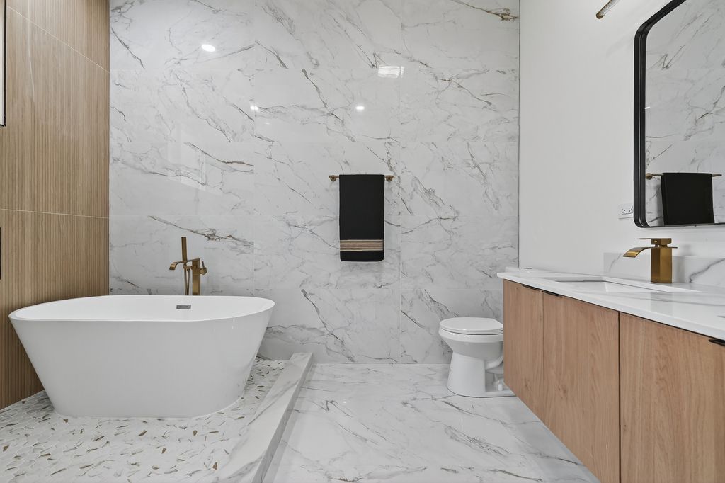 Image 21 of property listing at 5141 S Wabash Avenue, Chicago, IL 60615