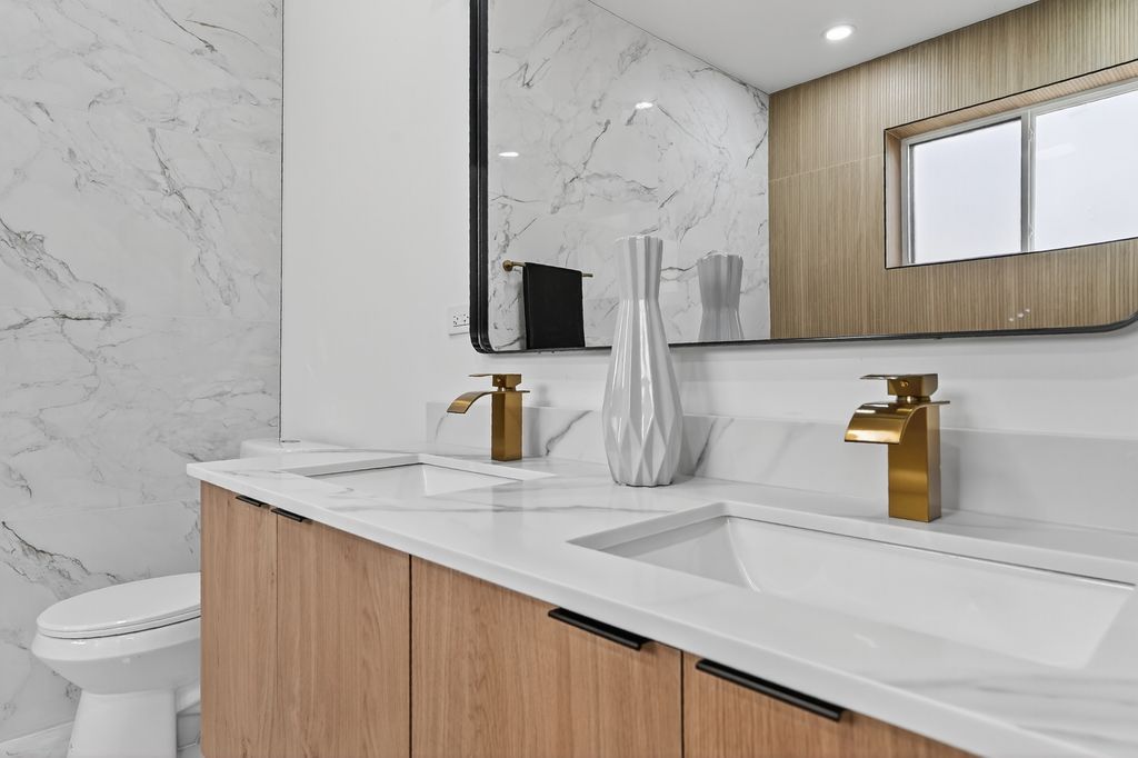 Image 22 of property listing at 5141 S Wabash Avenue, Chicago, IL 60615