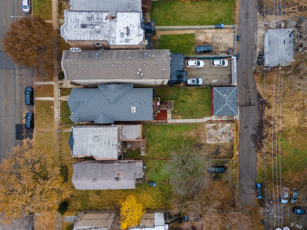Image 50 of property listing at 5141 S Wabash Avenue, Chicago, IL 60615