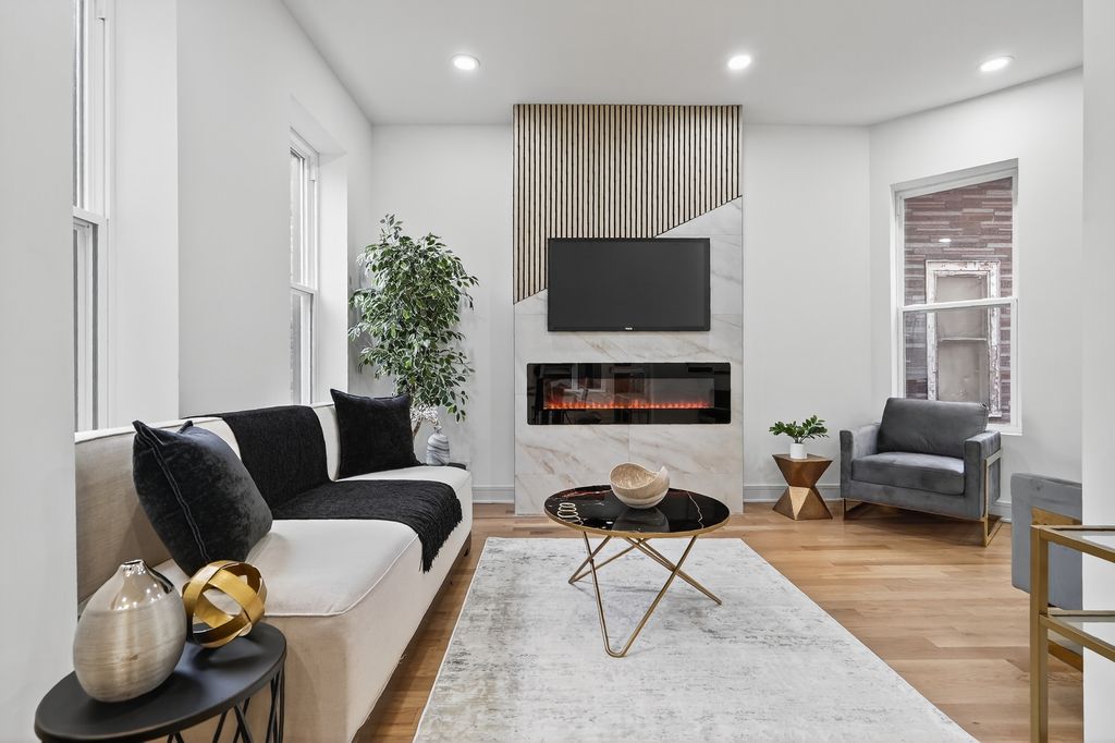 Image 7 of property listing at 5141 S Wabash Avenue, Chicago, IL 60615