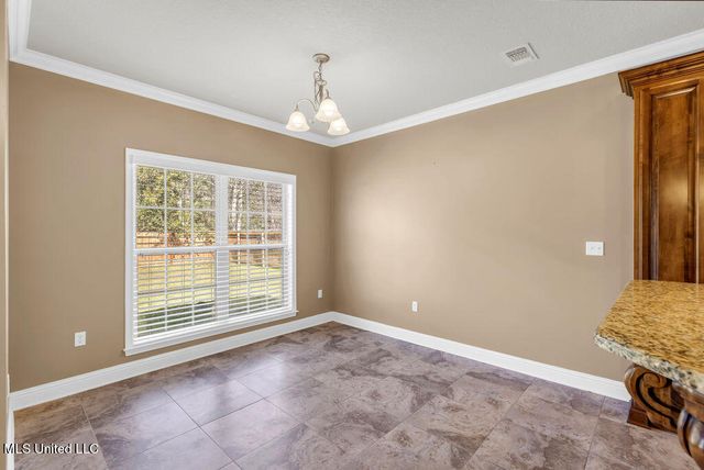 62 Tantallon Drive, Ocean Springs, MS 39564