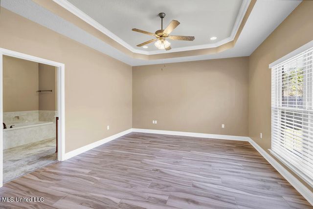 62 Tantallon Drive, Ocean Springs, MS 39564