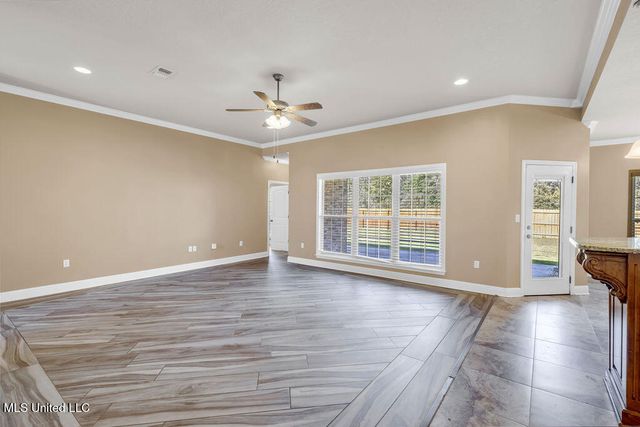 62 Tantallon Drive, Ocean Springs, MS 39564