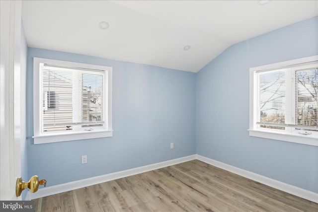 5415 8TH ST S, Arlington, VA 22204