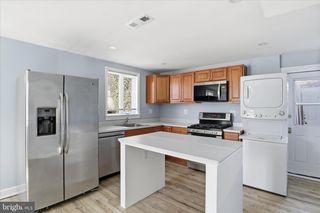 5415 8TH ST S, Arlington, VA 22204