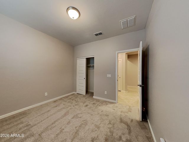 439 W TENIA Trail, San Tan Valley, AZ 85140