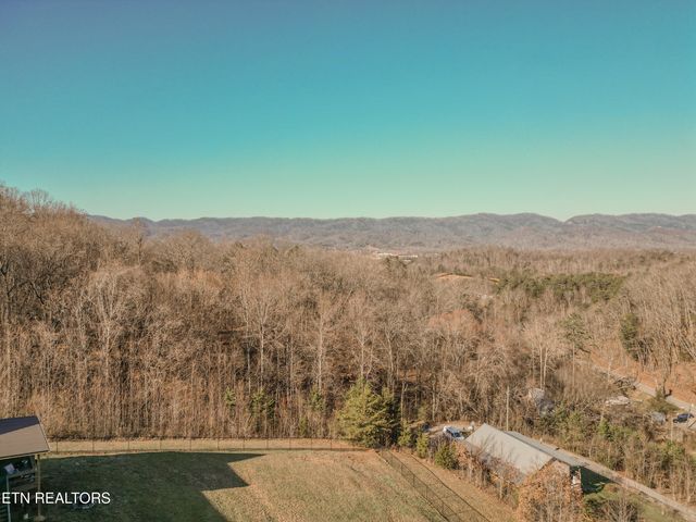194 Pleasant Ridge Lane, Bean Station, TN 37708