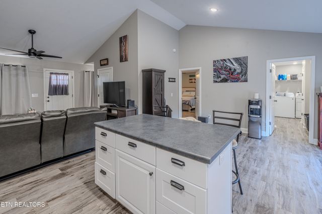 194 Pleasant Ridge Lane, Bean Station, TN 37708