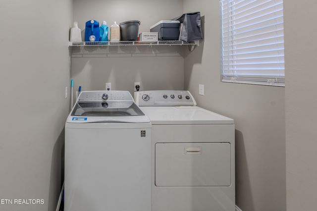 194 Pleasant Ridge Lane, Bean Station, TN 37708