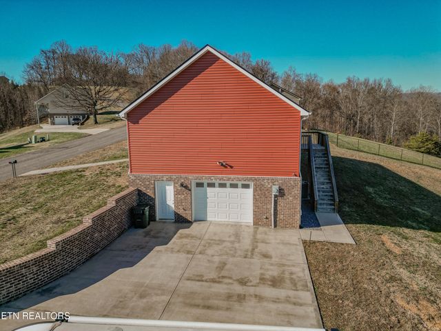 194 Pleasant Ridge Lane, Bean Station, TN 37708