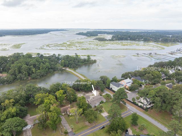 2255 Plantation Dr, Beaufort, SC 29902