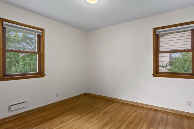 8308 Dupont Avenue S, Bloomington, MN 55420