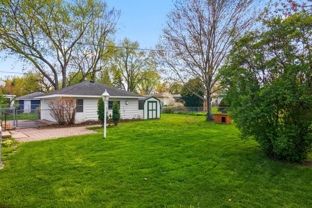 8308 Dupont Avenue S, Bloomington, MN 55420