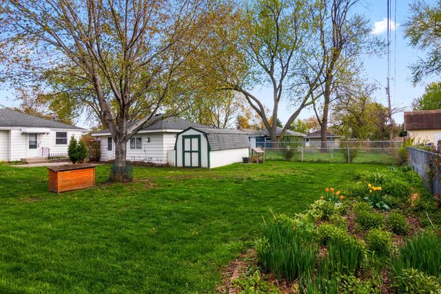 8308 Dupont Avenue S, Bloomington, MN 55420