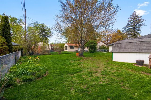 8308 Dupont Avenue S, Bloomington, MN 55420