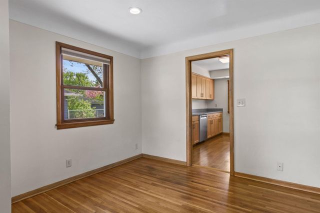 8308 Dupont Avenue S, Bloomington, MN 55420