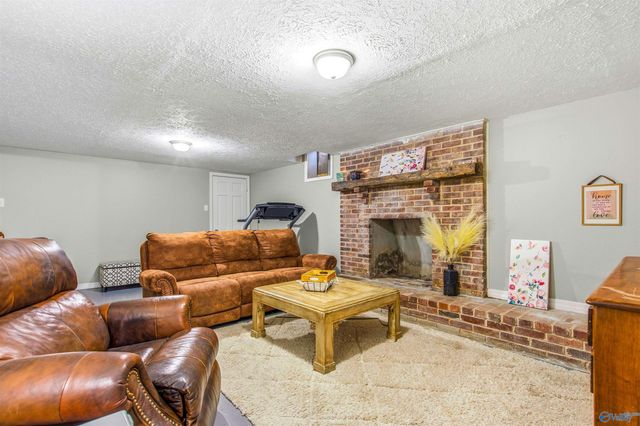 10070 Hardaway Hills Road, Athens, AL 35614