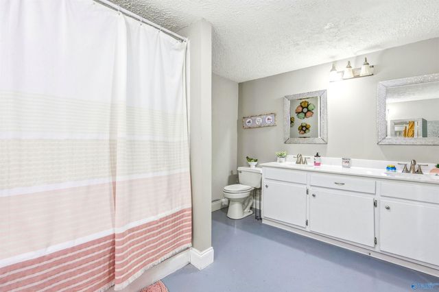 10070 Hardaway Hills Road, Athens, AL 35614