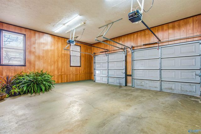 10070 Hardaway Hills Road, Athens, AL 35614