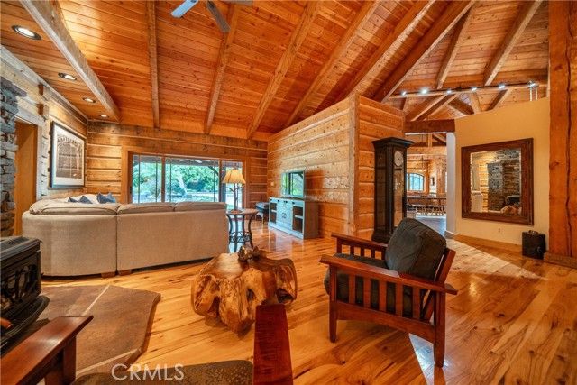 15900 El Camino Robles, Redding, CA 96001