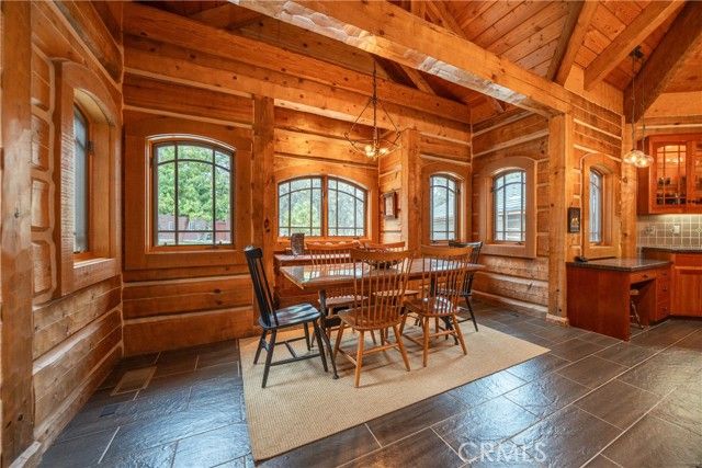 15900 El Camino Robles, Redding, CA 96001