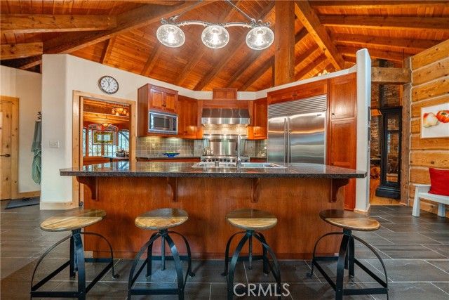 15900 El Camino Robles, Redding, CA 96001