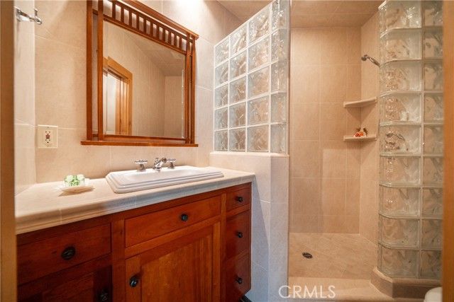 15900 El Camino Robles, Redding, CA 96001