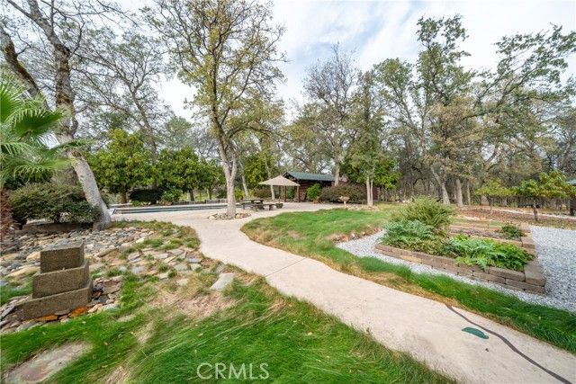 15900 El Camino Robles, Redding, CA 96001