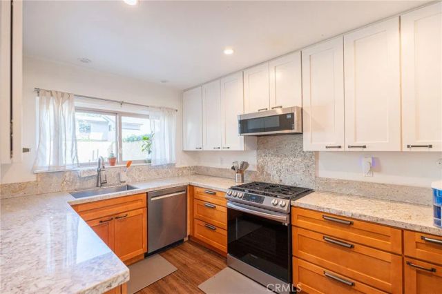 2620 Tustin Avenue North F, Santa Ana, CA 92705
