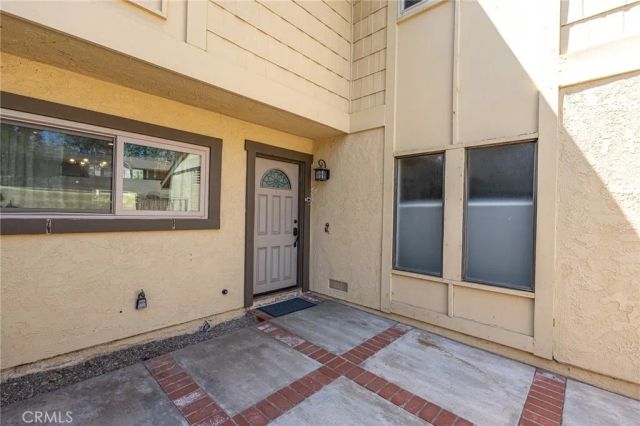 2620 Tustin Avenue North F, Santa Ana, CA 92705