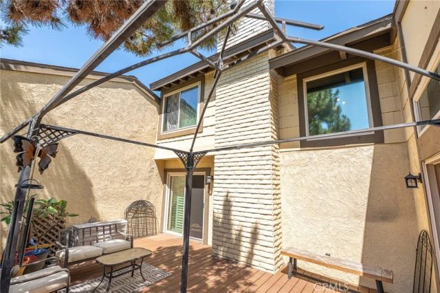 2620 Tustin Avenue North F, Santa Ana, CA 92705
