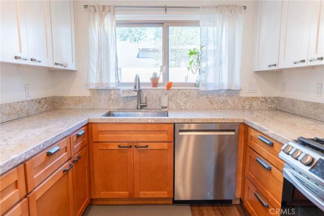 2620 Tustin Avenue North F, Santa Ana, CA 92705