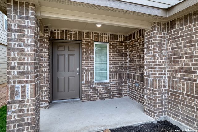 2850 BROGAN CRK, New Braunfels, TX 78130
