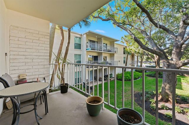 3325 BAYSHORE BOULEVARD E22, Tampa, FL 33629