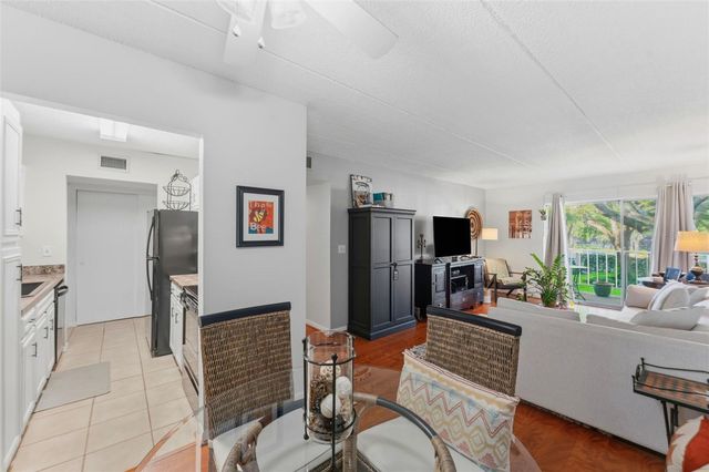 3325 BAYSHORE BOULEVARD E22, Tampa, FL 33629