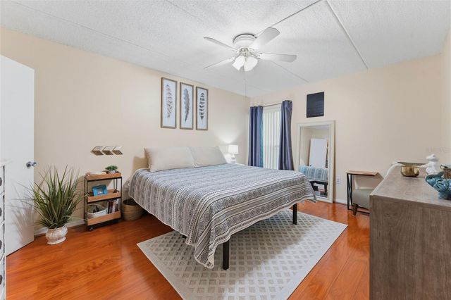 3325 BAYSHORE BOULEVARD E22, Tampa, FL 33629