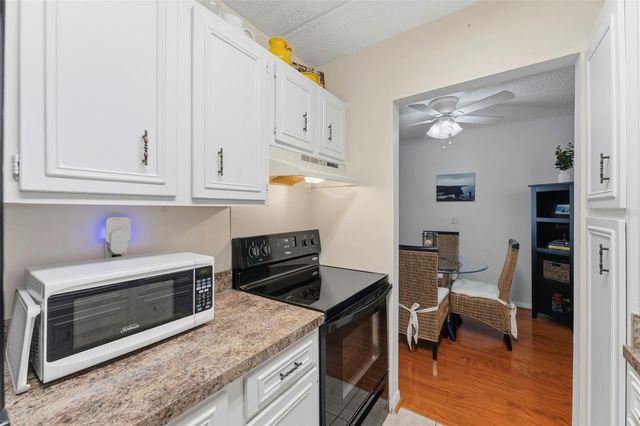 3325 BAYSHORE BOULEVARD E22, Tampa, FL 33629