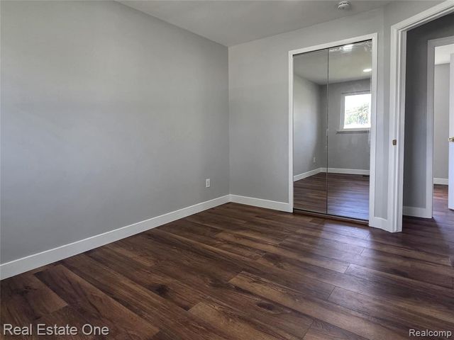 34073 Mcbride Street, Romulus, MI 48174