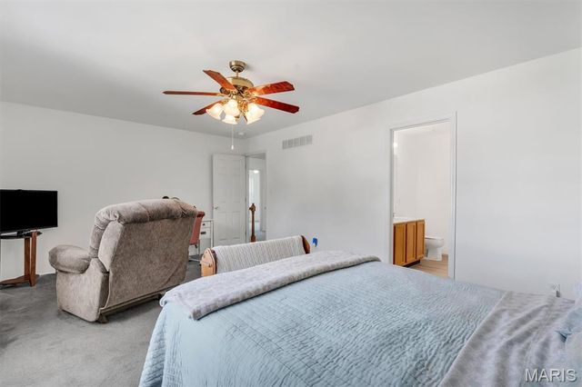 9218 Cedarberry Court, Green Park, MO 63123